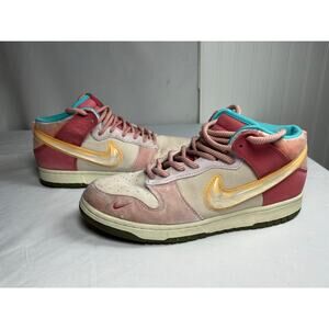 Nike Dunk x Social Status Free Lunch Strawberry Milk DJ1173-600 size 9.5M